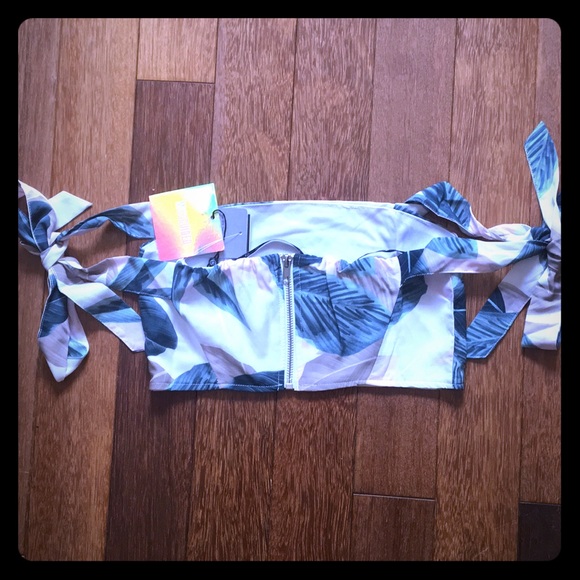 Off the shoulder top - Picture 3 of 3